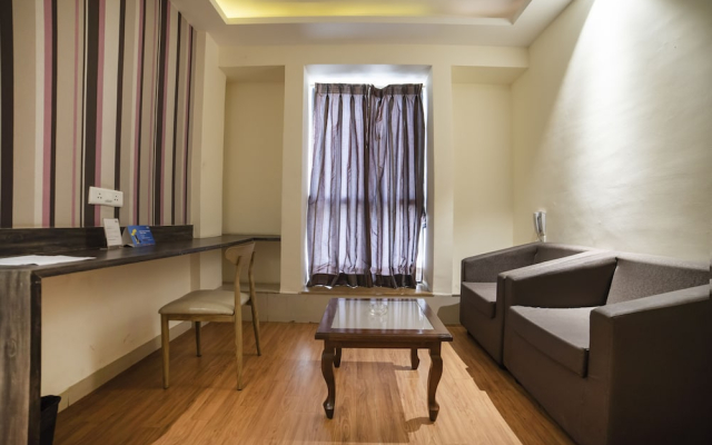 FabHotel Magnus Calypso Viman Nagar