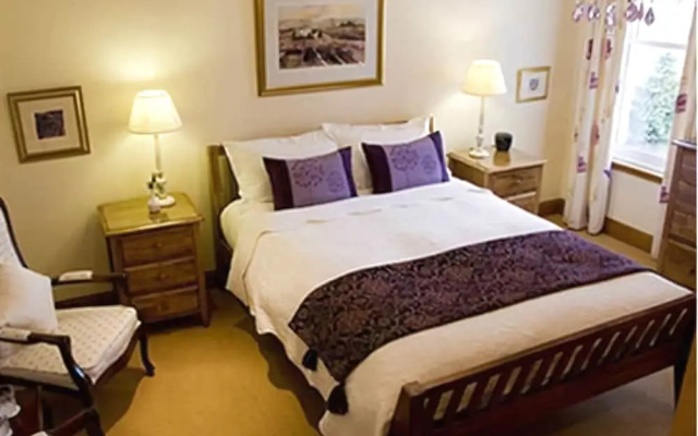 Arden Country House
