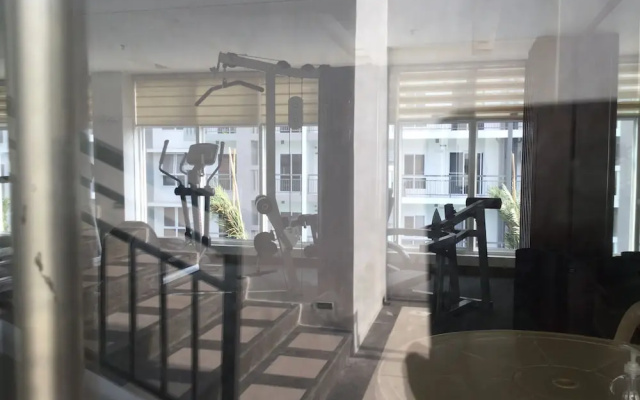 2 BR Condo at Sheridan Condominium