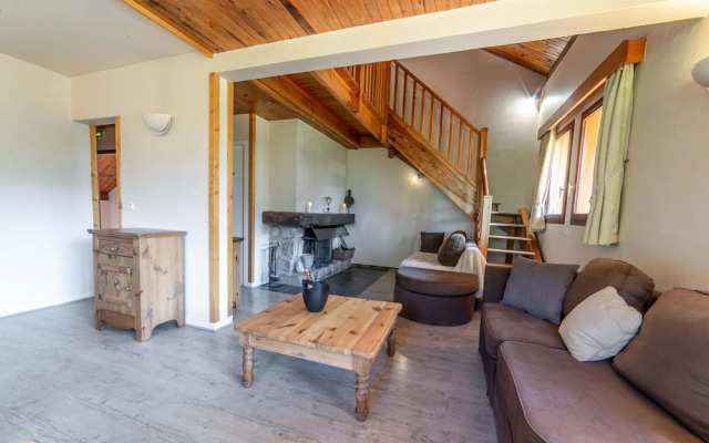 Authentic Chalet Méribel Village Close to the slopes