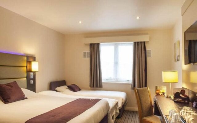 Premier Inn London Hackney 1