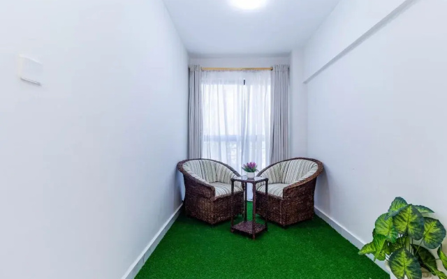 Luxurious Nairobi Apartment With City and Garden Views
