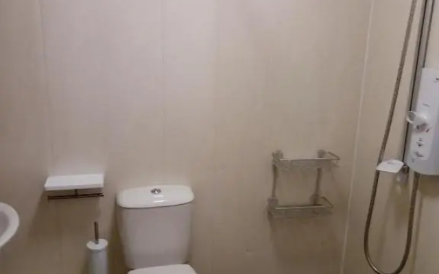 Ground Floor Barmouth Centre Apartment With Garden