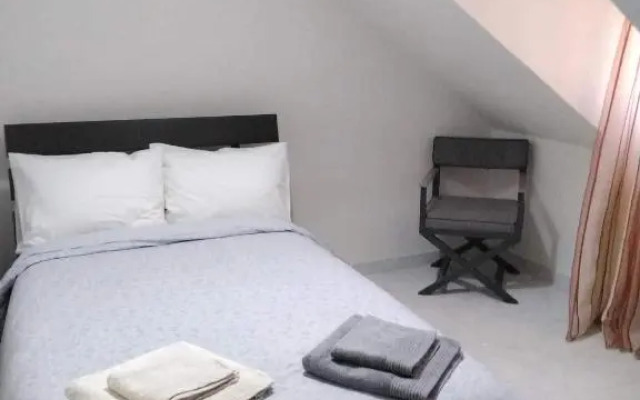 Mina's Apartment