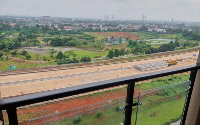 Nice And Elegant Studio Apartment At Sky House Bsd