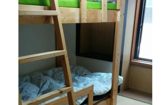 Guesthouse Angoso - Hostel