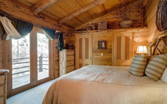 Edelweiss Log Cabin