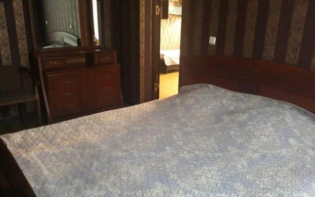Denov Plaza Hotel