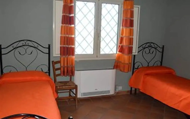 Alice's home