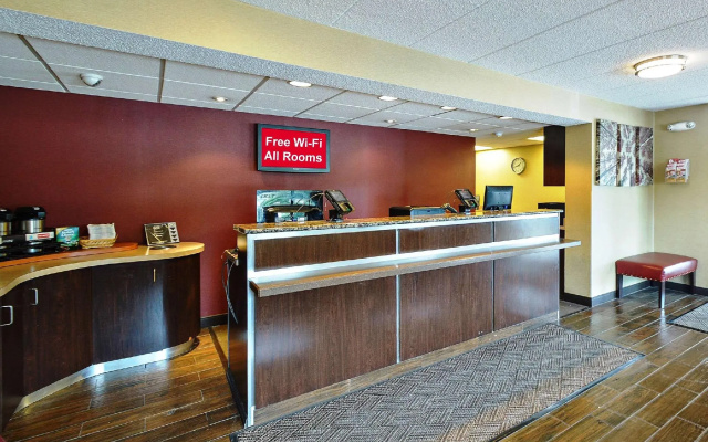 Red Roof Inn Louisville Expo Airport