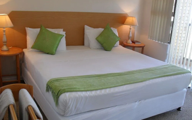 8 Royal Palm B&B