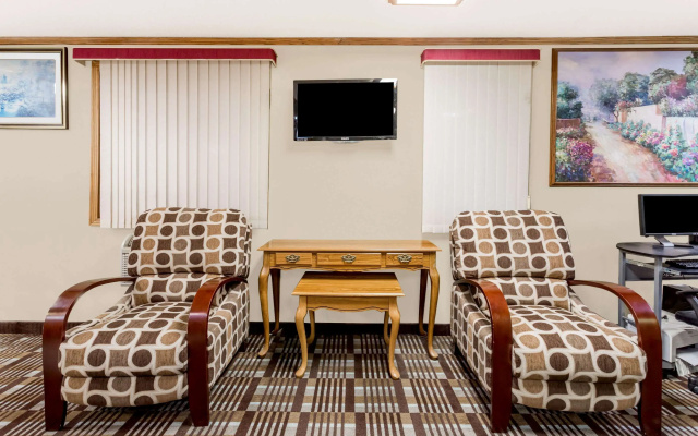 Mid Rest Inn Lexington NE I-80