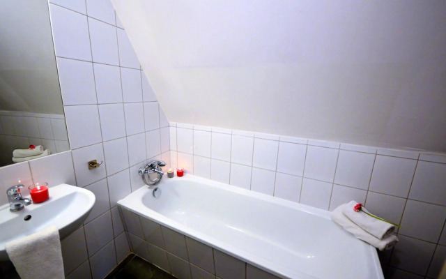 Cracow Central Aparthotel