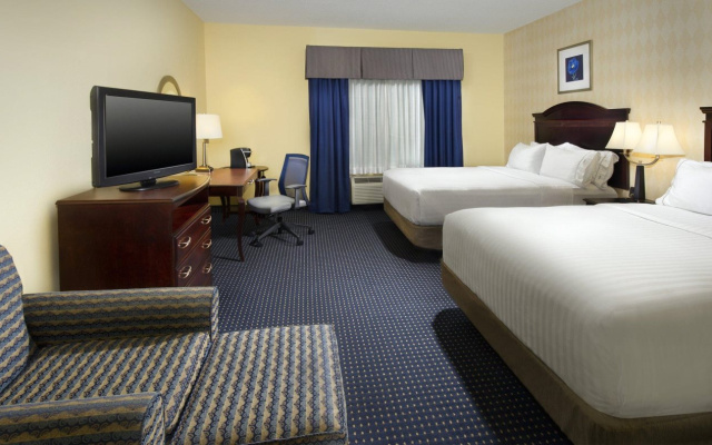 Holiday Inn Express & Suites San Antonio-West-SeaWorld Area by IHG