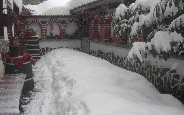 Отель Guest House Hayloft вид на фасад