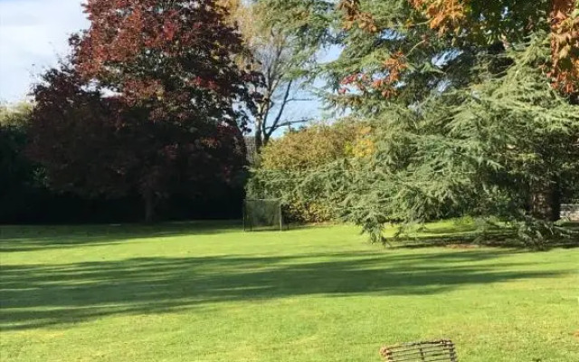 Gite de lAbbaye dEtrun