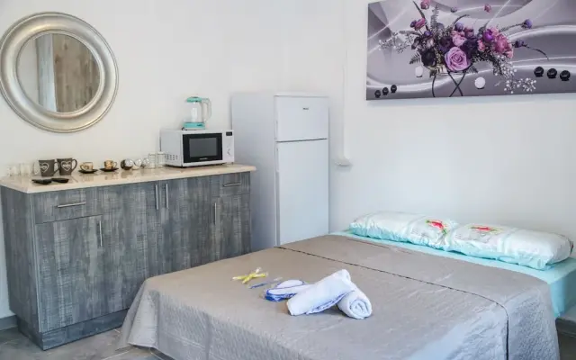Rooms at R&A apartment