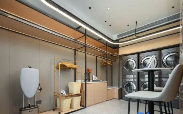 Quanzhou Dehua Wanda Plaza Xunnan West Road Atour Hotel