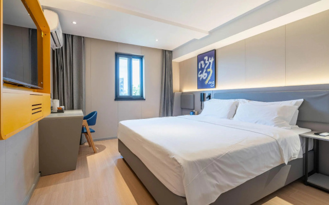 7 Days Premium·Chengdu Kuanzhai Xiangzi