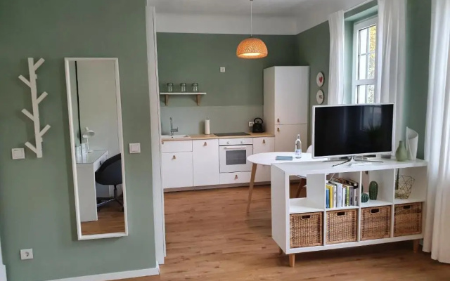 Apartment 23