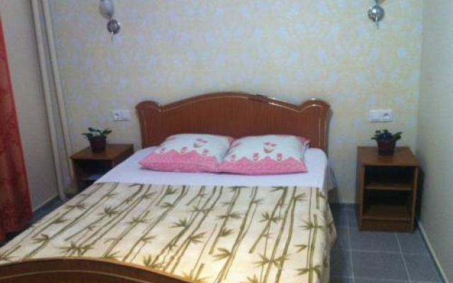 Guest House U Dyadi Pashi