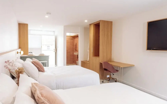 Surfside 22