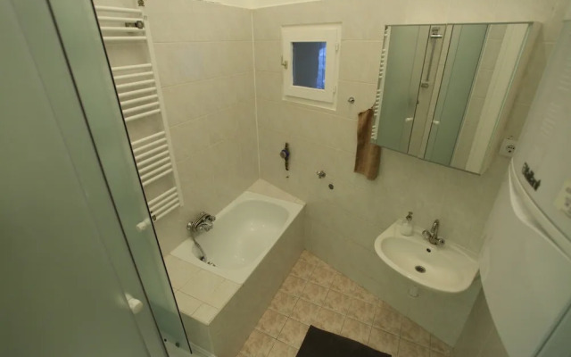 Dfive Apartments - Zichy