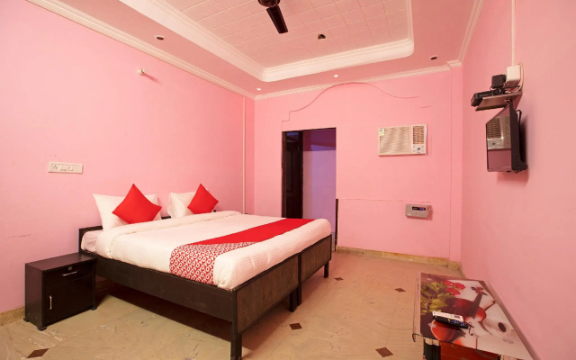 OYO 40669 Yaduvanshi Place