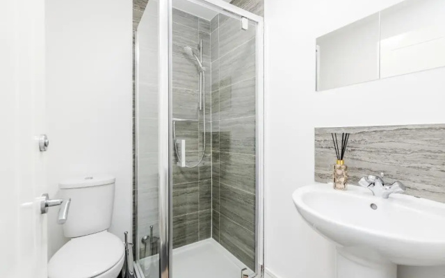 Serviced Apartment /Excel/ Olympic city/ O2 arena