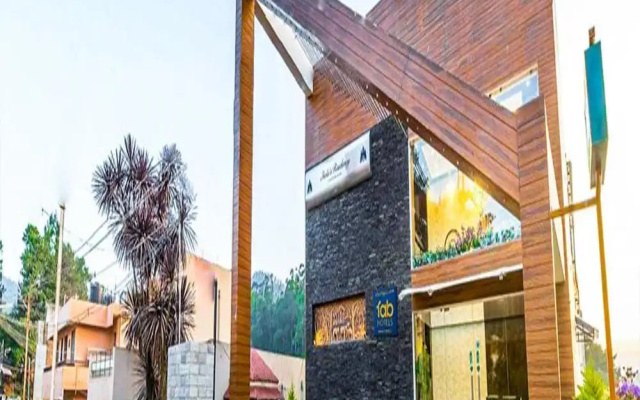 Fabhotel Sholas Residency I