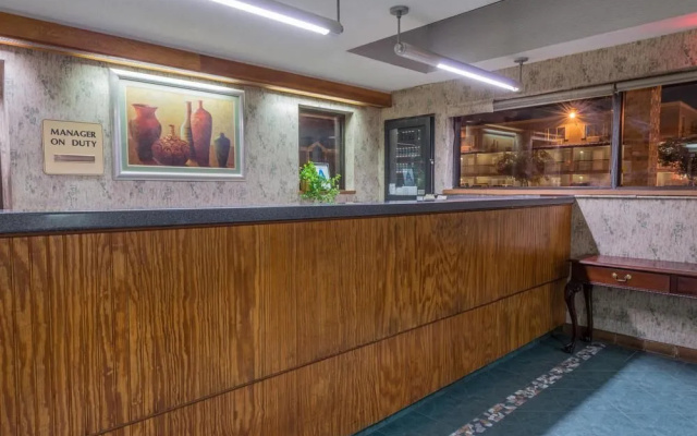 Days Inn Hurstbourne