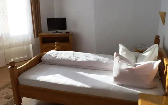 Hotel Tismana