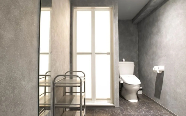 Hakata apartment 2H