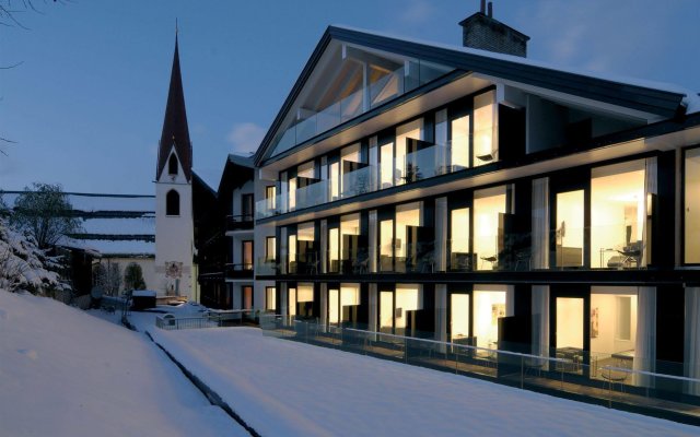 Alpenlove - Adult SPA Hotel in Seefeld in Tirol, Austria from 214$, photos, reviews - zenhotels.com hotel front