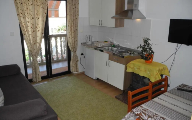 Apartment Elma 31 pax 1st floor