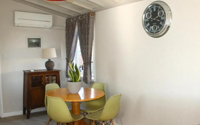 Sandy Creek Cottage