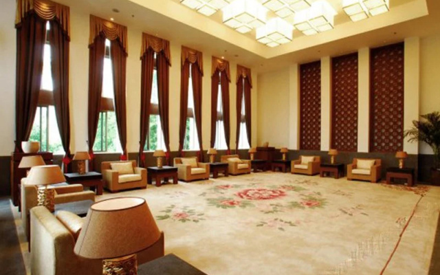 Pingtian Peninsula Hotel