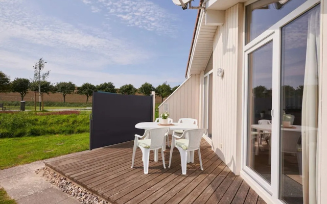 4 Star Holiday Home in Friedrichkoog