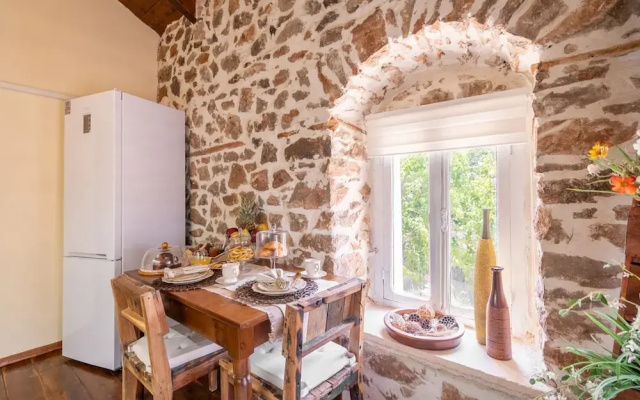 Stirida Stone House Stirida Stone House