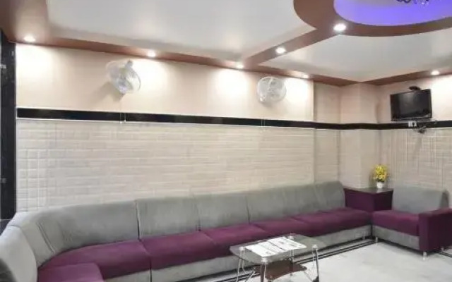 Hotel Vijay International