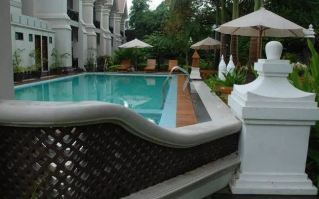 Shwe Taung Tarn Hotel