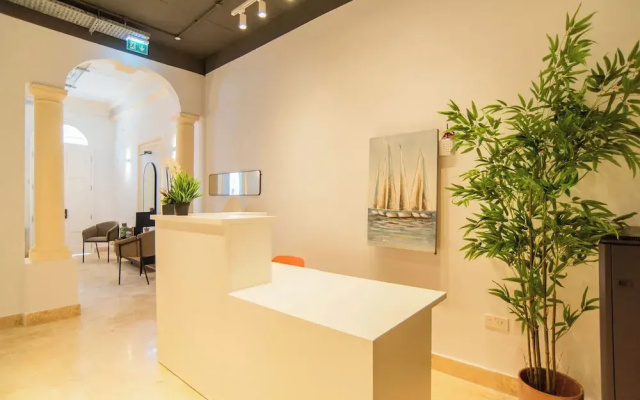 Orbis Boutique Studios by Holi