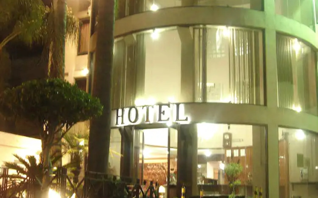Hotel Real Azteca Zona Piel