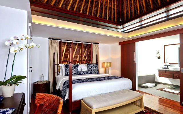 Calm Villa