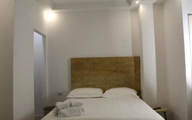 Baby Hotel