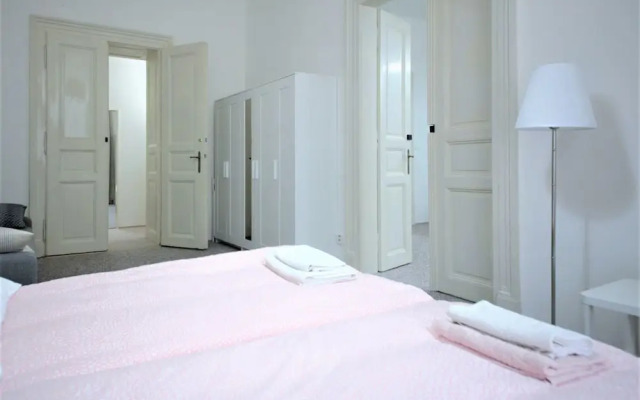 Bohemia Apartments Prague Wenceslas Square