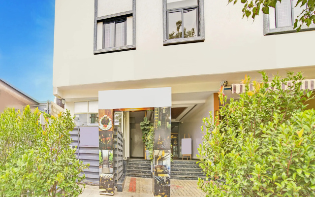 Deluxerenigunta Near Railway Station