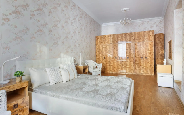 ApartLux (АпартЛюкс) на Тараса Шевченко