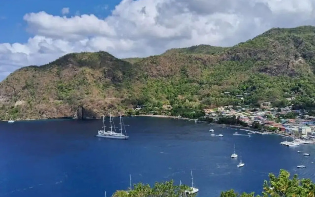 Quaint Studio Apartment in Soufriere From Claviers
