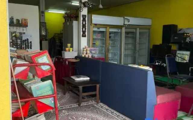 OYO 91250 Roomstay Awie